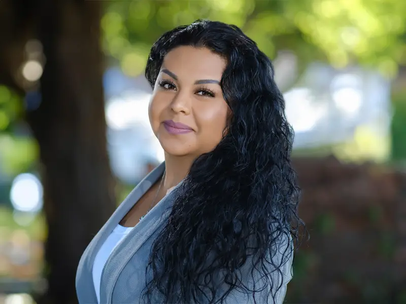 Liz Mendoza Portrait